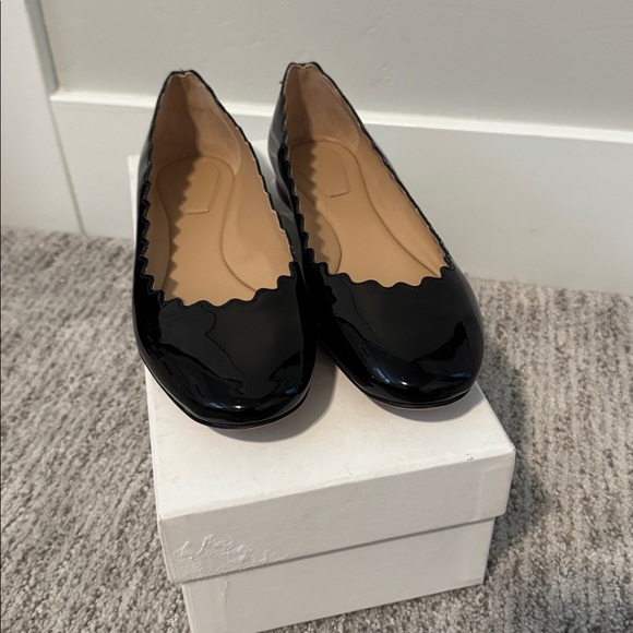 CHLOE Black Scalloped Ballet Flats _ New In Box - Picture 4 of 8